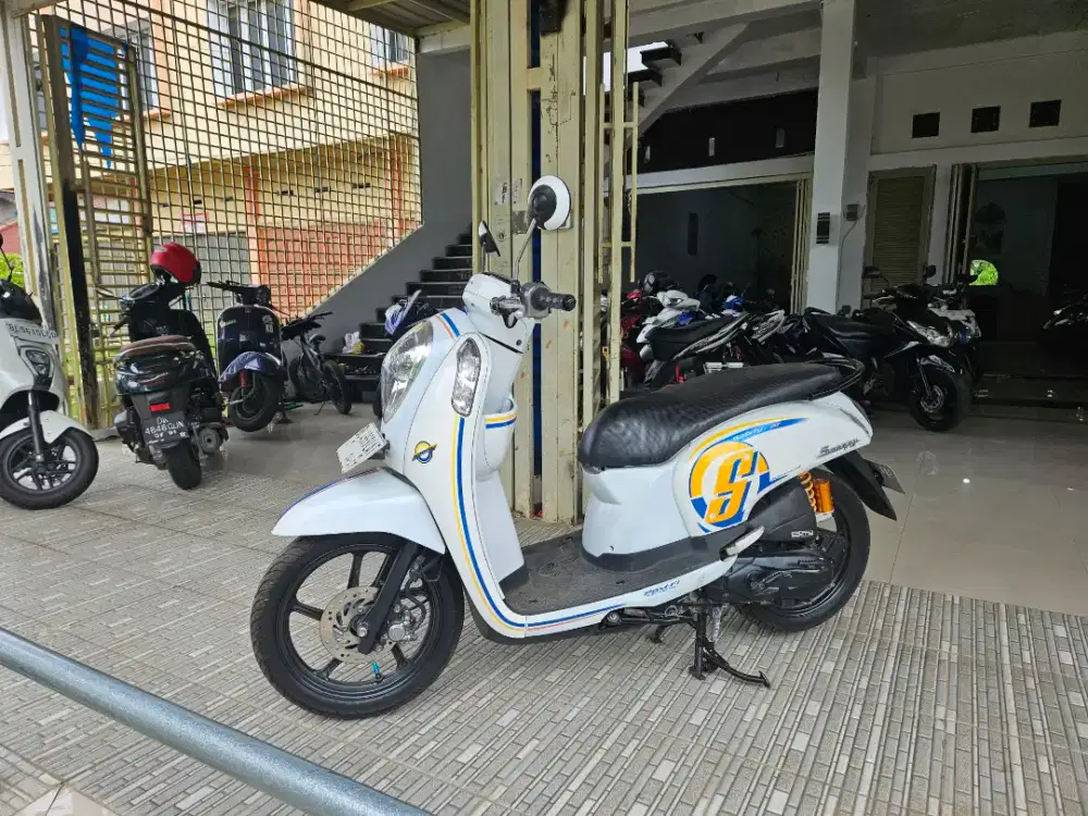 D jual honda scoopy tahun 2017