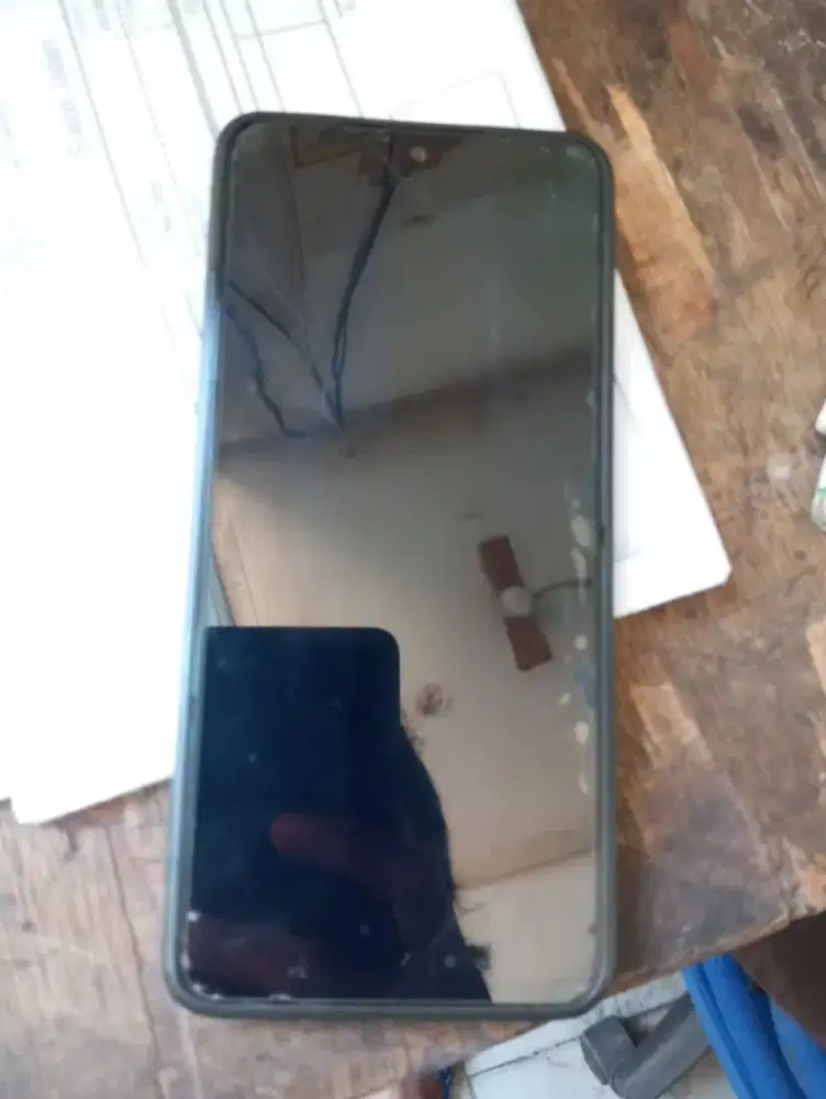 Poco x6 pro 12/512 gb minus