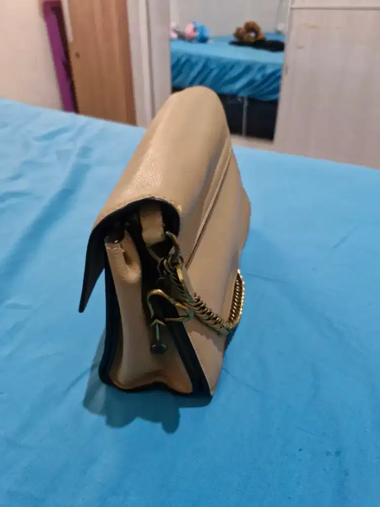 Givency tas wanita