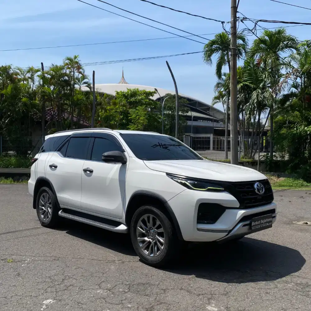 Fortuner 2,4 VRZ AT 2021, DP Rendah
