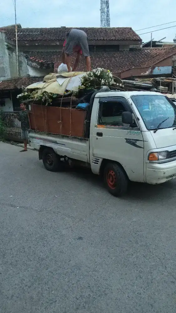 Jasa angkutan barang,buang Brangkal,buang puing