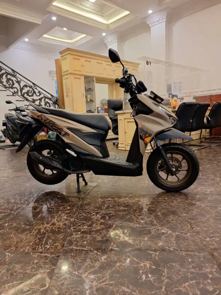 HUB CE KOM DP 2 JT BEAT STREET 2025 MOTOR GRES KAYA BARU KM RENDAH