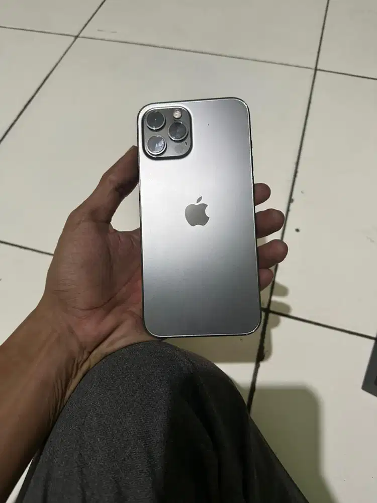 Iphone 12 pro max 128 inter