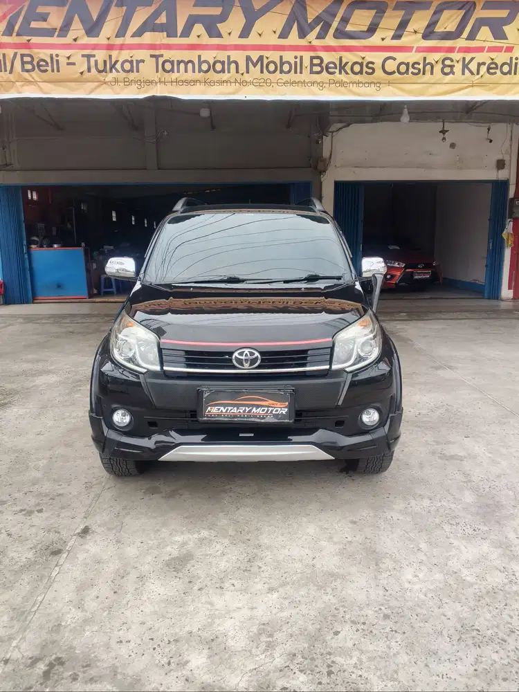 Toyota Rush 1.5 TRD Sportivo Ultimo Manual Tahun 2017 Hitam Terawat OK