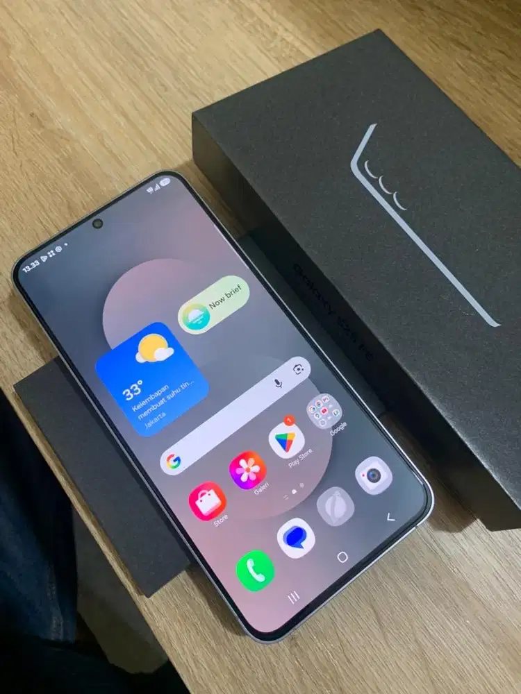 SAMSUNG GALAXY S25 FE 5G 256GB RESMI GARANSI ON 2027