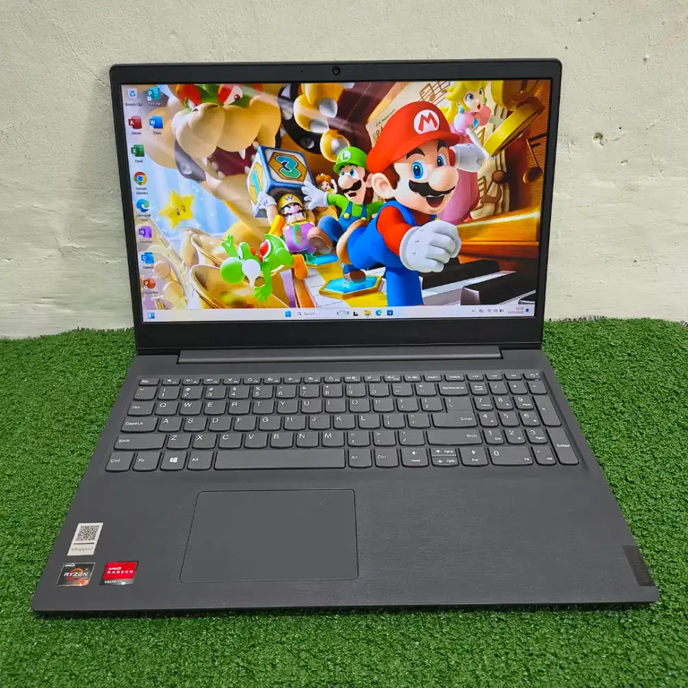 Laptop Lenovo V15 Ryzen 3 8/256 Full HD