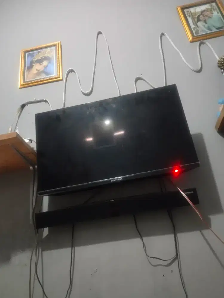 Jual  polytron samrt tv , 32 in