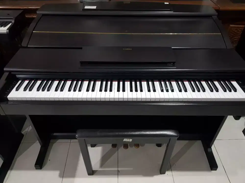 Yamaha arius ydp 144