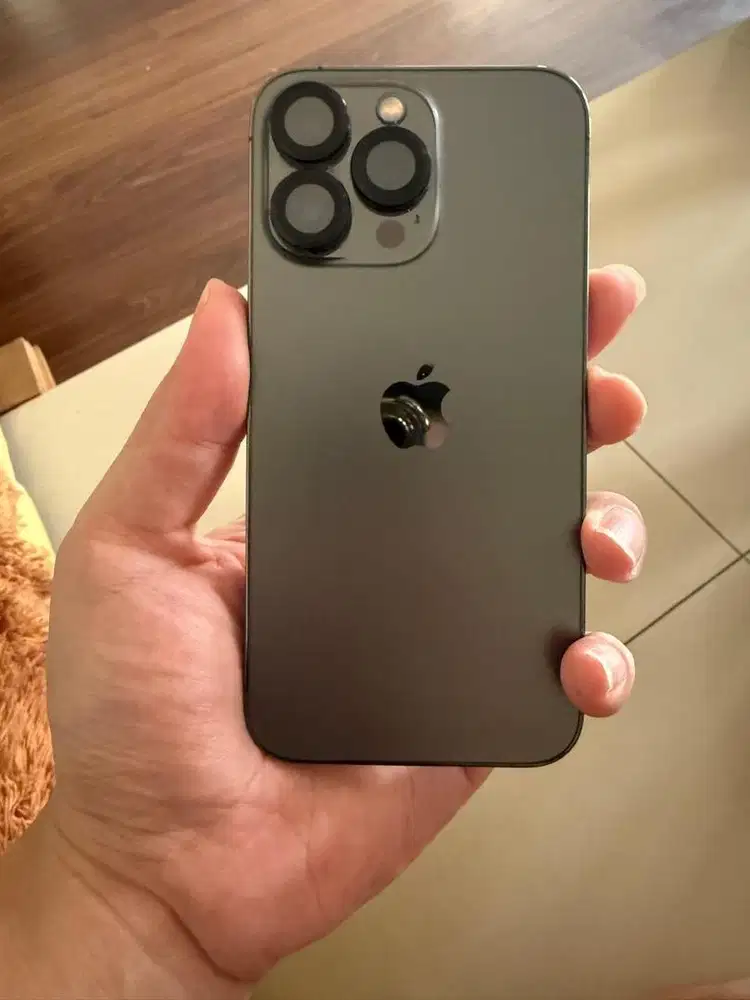 Dijual Fullset IPhone 13 Pro 128 GB Ex Ibox Warna Graphite