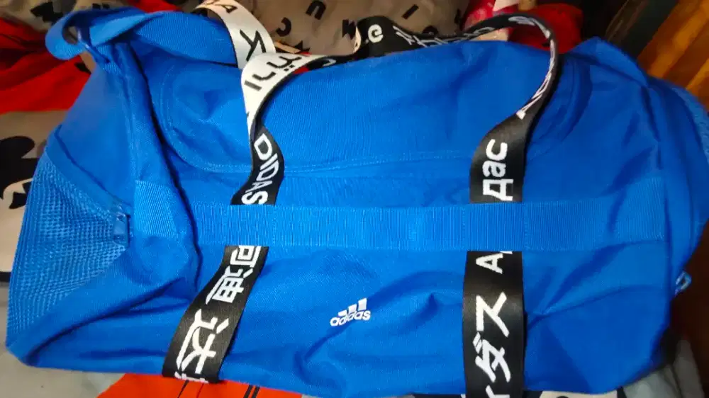 Preloved 4ATHLTS Duffel Bag Small