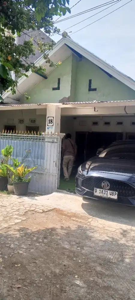 Dijual Cepat rumah beserta isinya