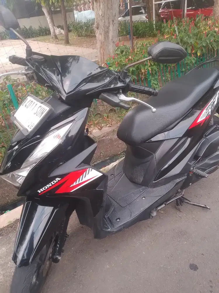Di jual Honda beat warna hitam thn 2023