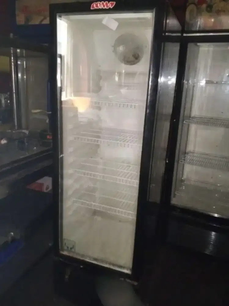Showcase Chiller Crown LG-400, 400 Liter, 1 unit