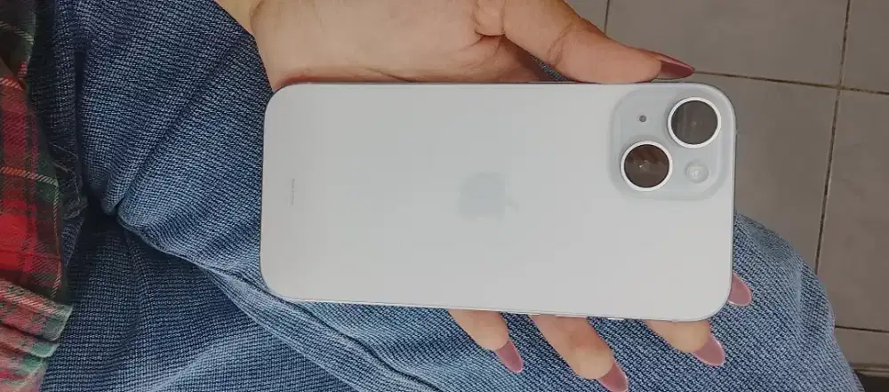 iPhone 15 256 ibox