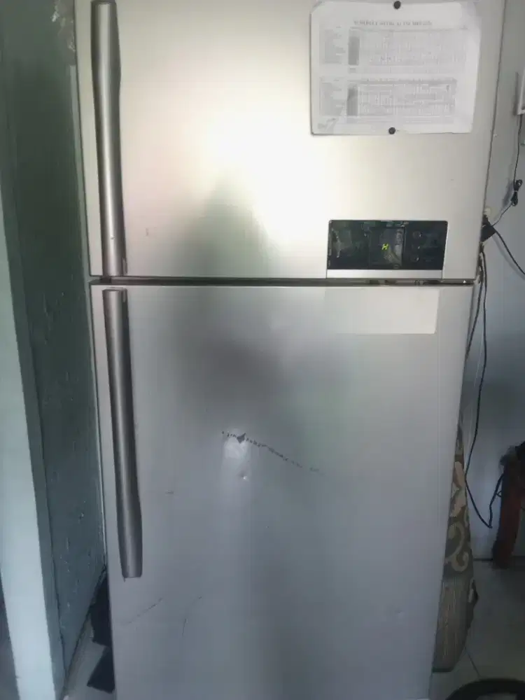 Kulkas 2pintu LG