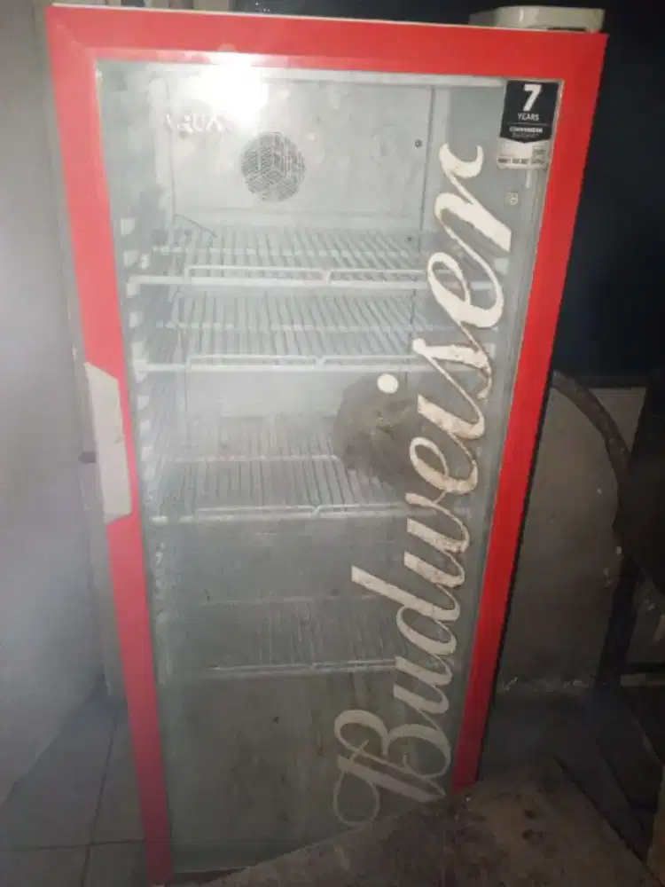 Showcase Chiller Aqua AQV-241AB, 215 Liter, 1 unit