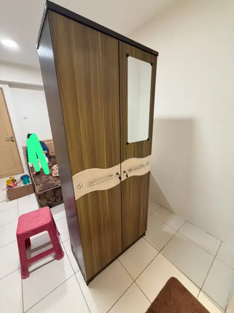 Lemari kayu 2 pintu