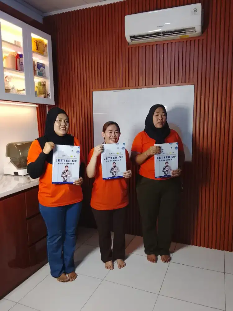 Job baby sitter usia bayi 10bl