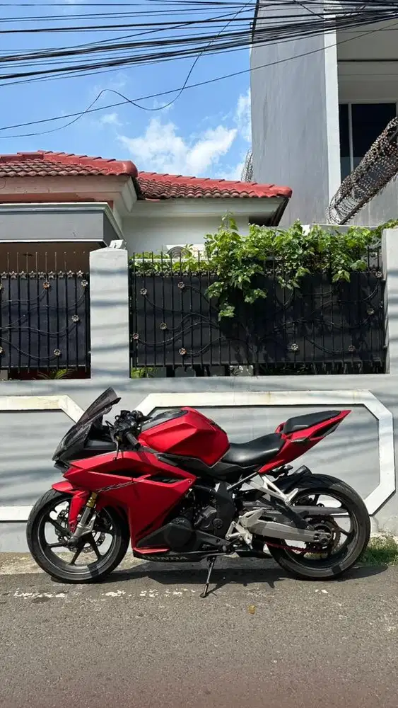 CBR 250RR ABS LOW KM