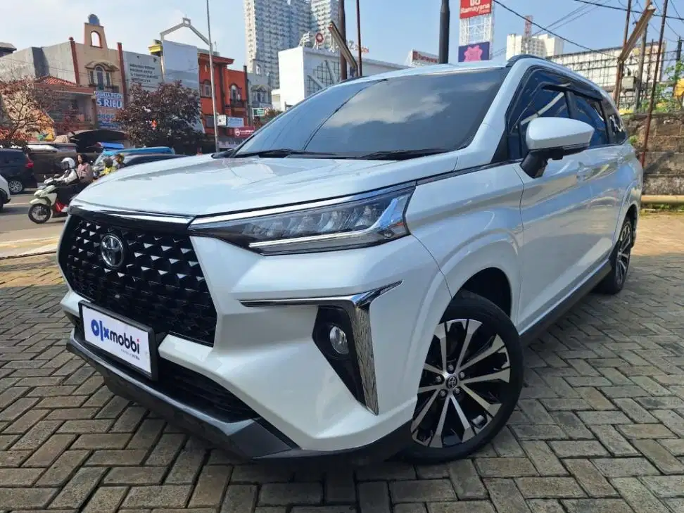 DP RENDAH Toyota Avanza 1.5 New Veloz Q Bensin-AT 2022 7YUS