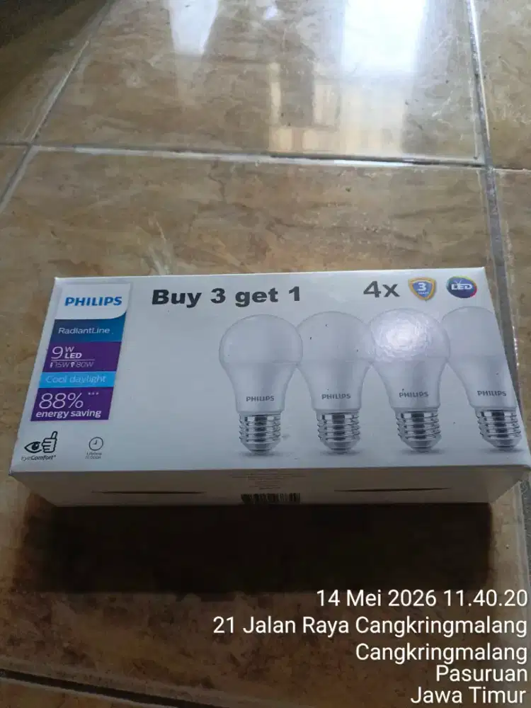 Philips 9 watt isi 4 Rp 55.000
