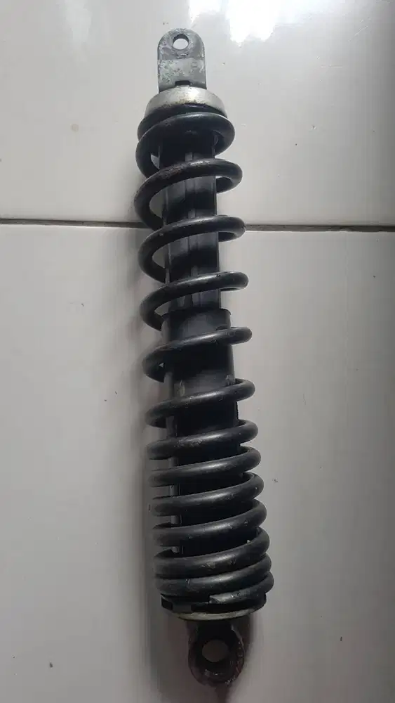 Shock breaker bekas motor vario 110