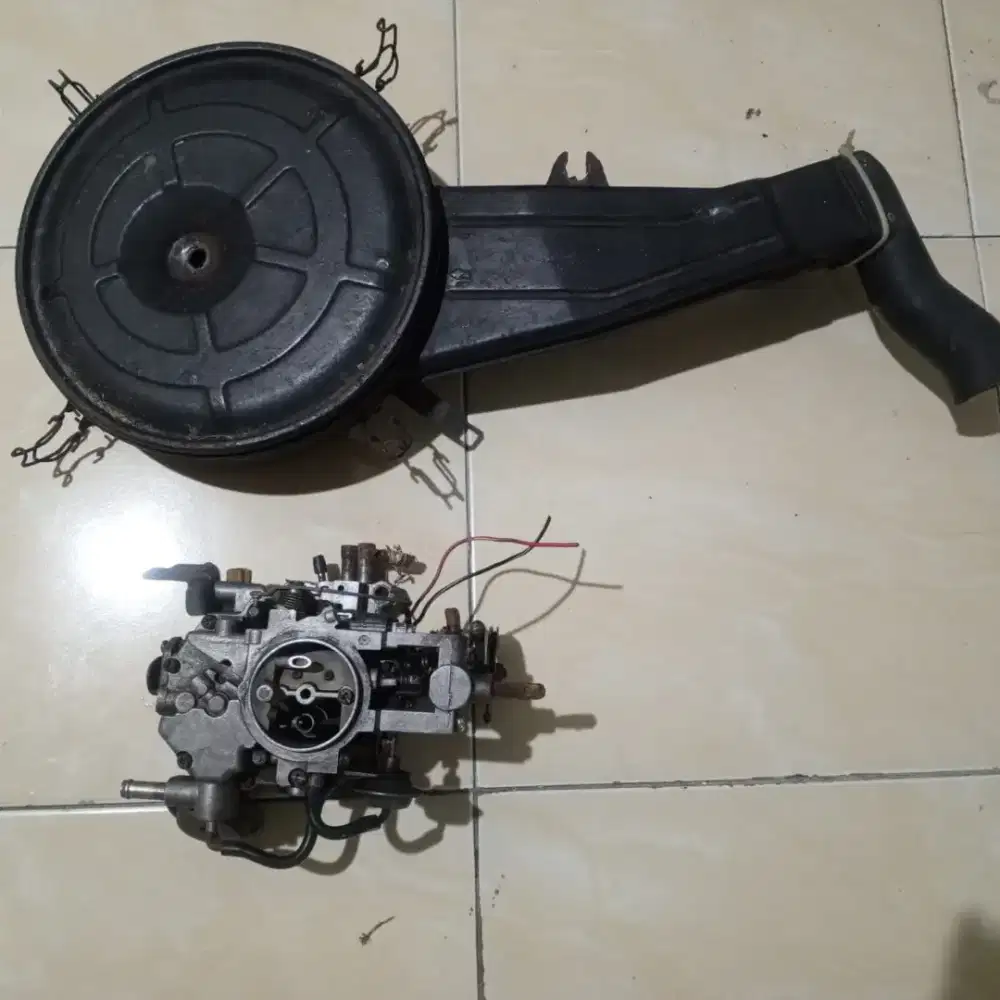 Karburator & filter udara timor.