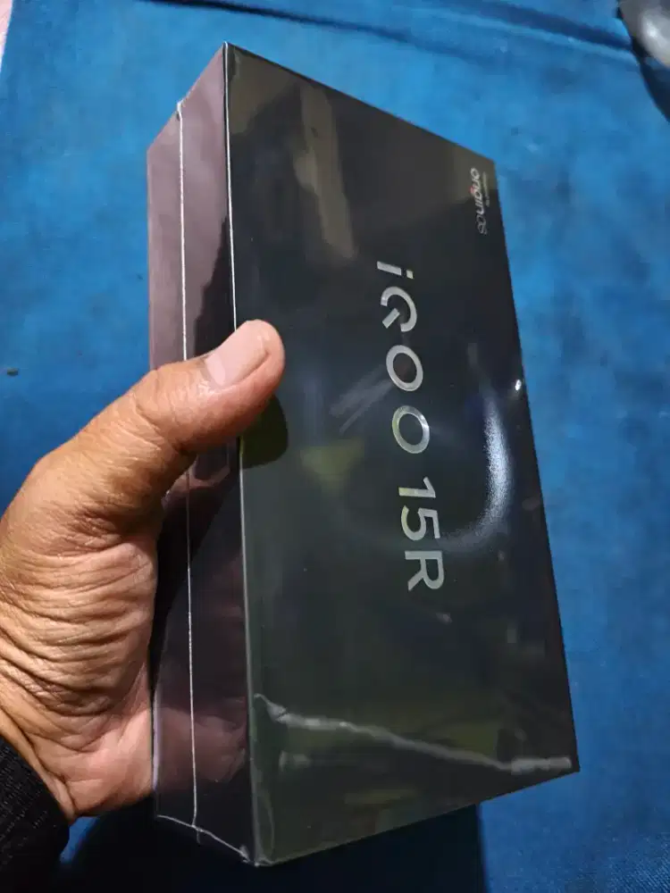 IQOO 15r 12/512 Silver baru segel pabrik