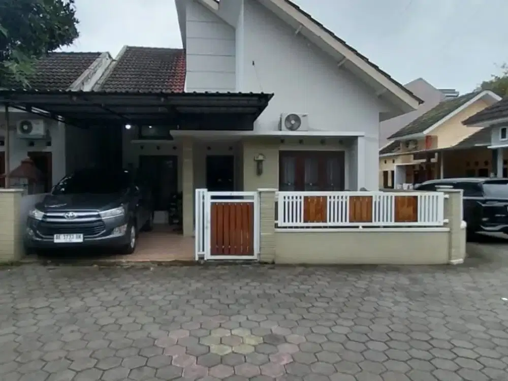 Rumah luas dan cantik murah dekat JCM jombor