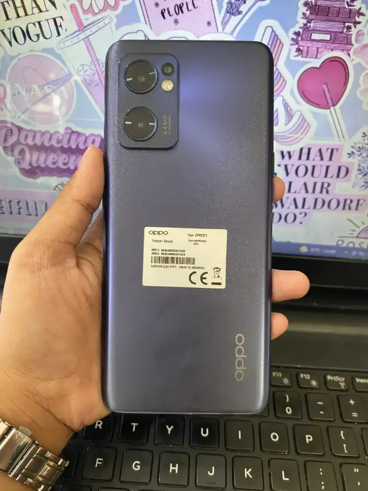 Oppo Reno 7 5G Ram 8+8/256 -Second