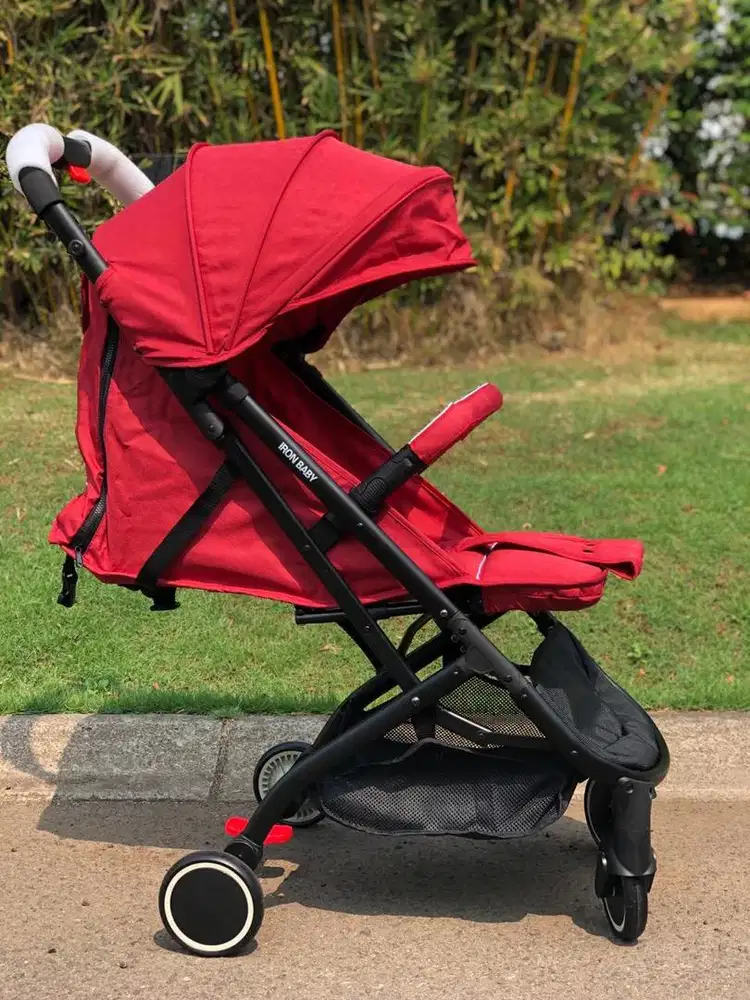 Stroller cabin size jual murah abisin stok warna merah biru