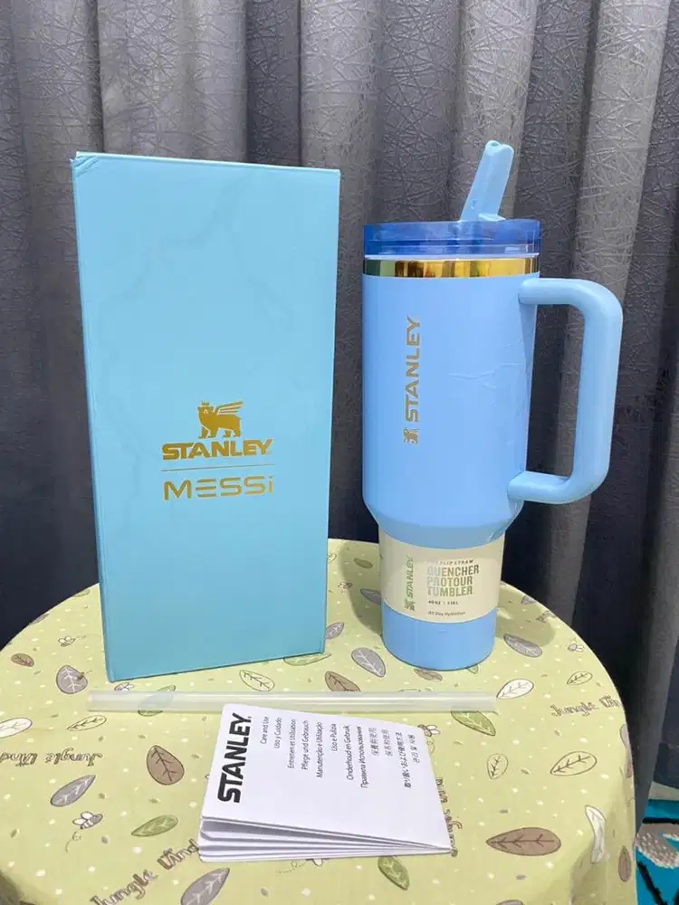 Tumbler Stanley X Messi Striker Blue Limited Edition 40oz Original