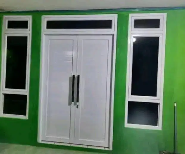 Kusen, 2 Daun Pintu (Swing) & Jendela Kaca Ryben