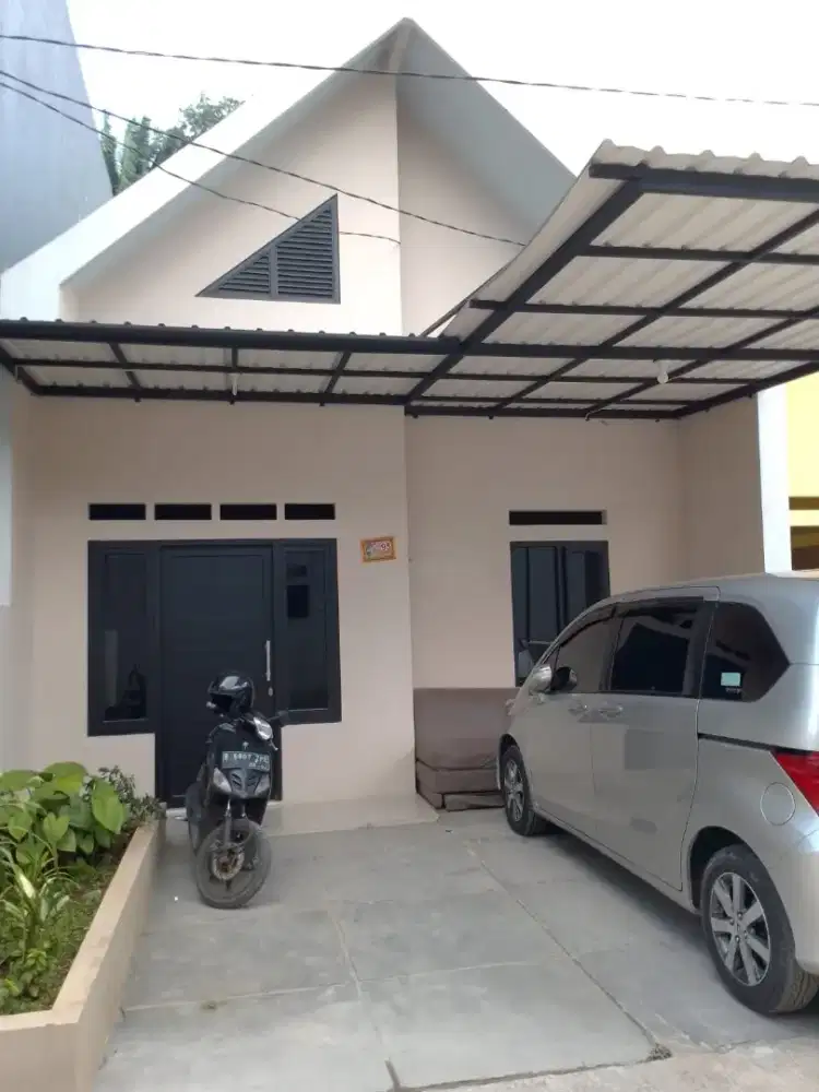 Rumah baru lokasi strategis ke stasiun