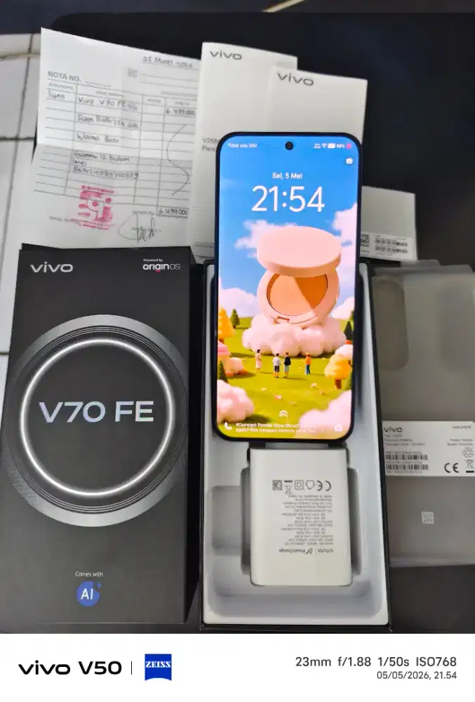 Vivo V70 FE 5G 8GB+8GB/256GB,Baru 2 Bulan Pakai,Fulset,LikeNew,NoMinus