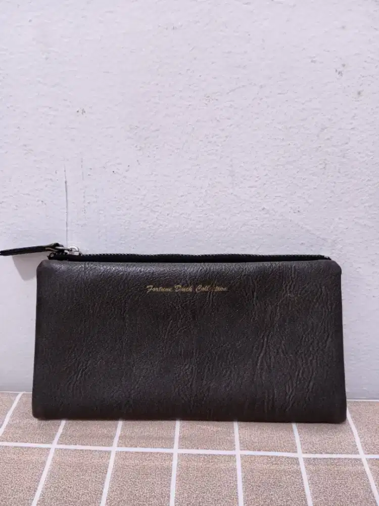Dijual dompet wanita Ori dari kulit asli