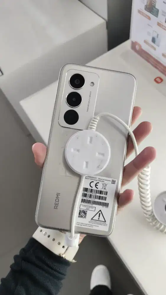 Redmi 15 batrai besar 7000 maH