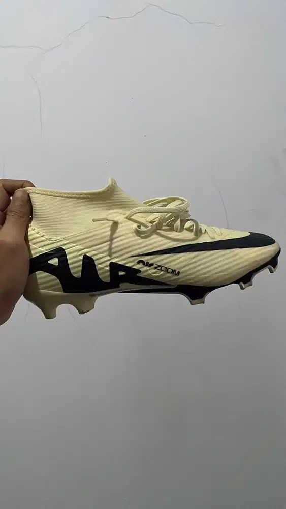 Sepatu Bola Nike mercurial superfly 9 academy