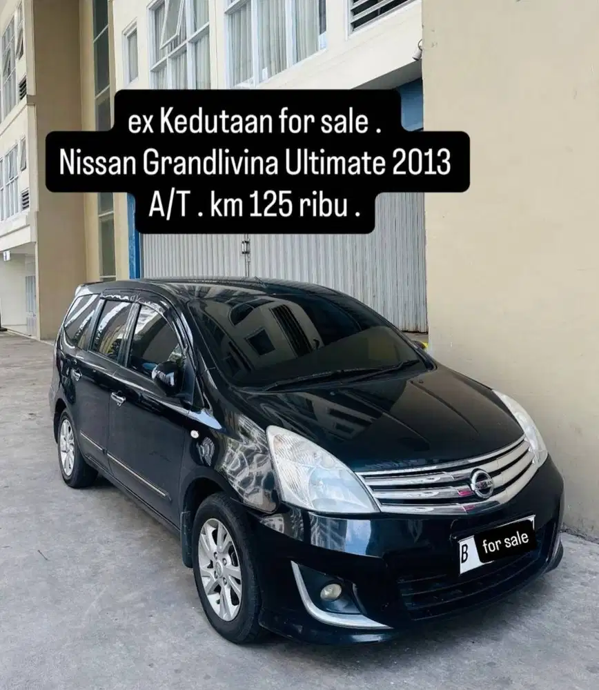 Nissan Grand Livina ultimate 2013 mulus