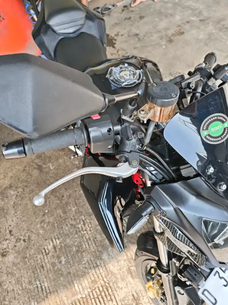 Kawasaki Z250SL Mono