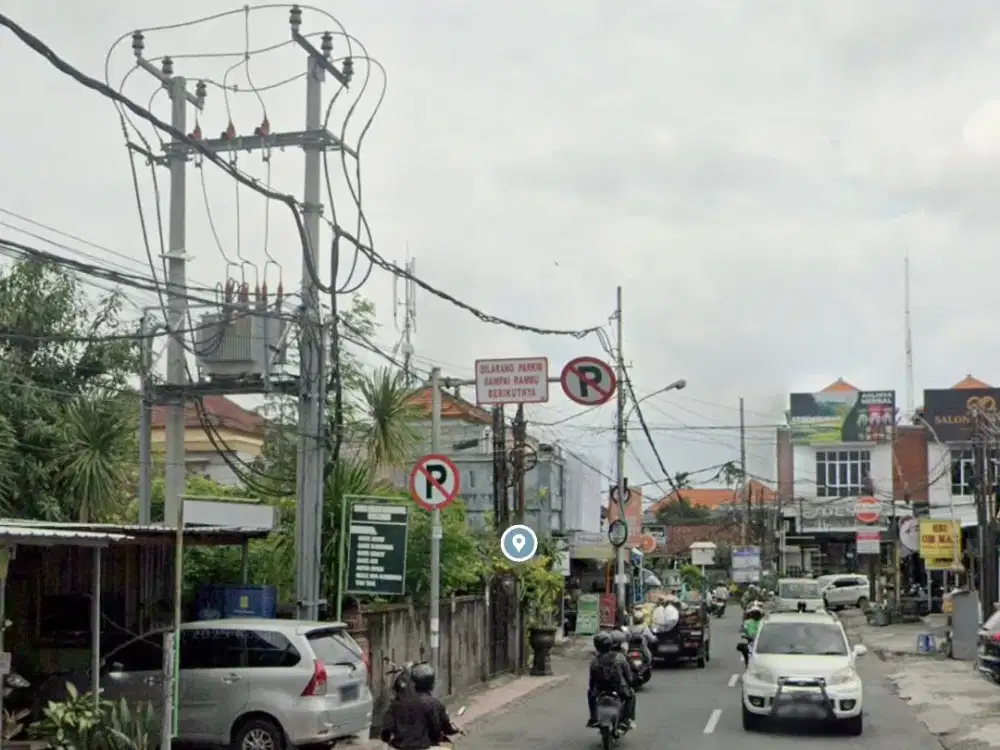 Dijual Tanah Sangat strategis Untuk Usaha Posisi Hook. Lokasi Di Jalan Utama Pulau Komodo Sanglah Denpasar Bali. Dekat Ke Sesetan, RS Sanglah, Panjer,