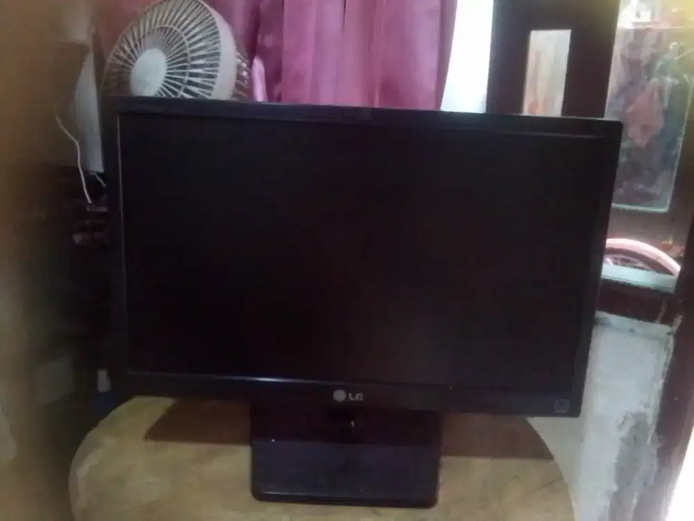 Dijual layar monitor