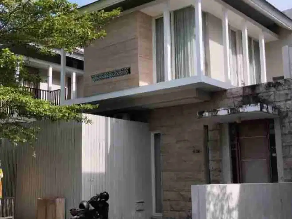 RUMAH CITRALAND CHRYSTAL HILLS 4KT, SHM, SEMI FURNISHED