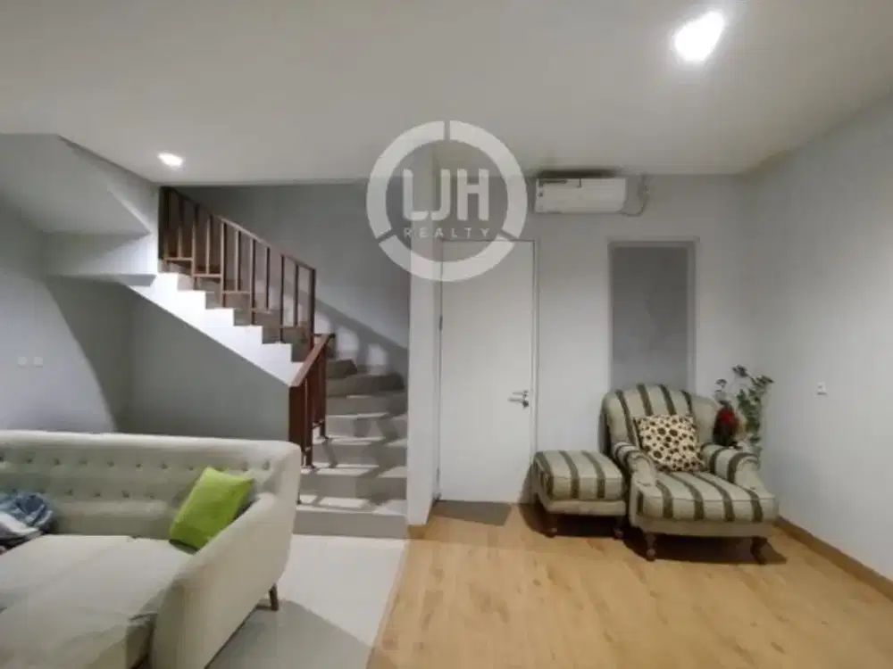 Rumah Dalam Cluster di JGC Cluster Yarra, Cakung, Jakarta Timur