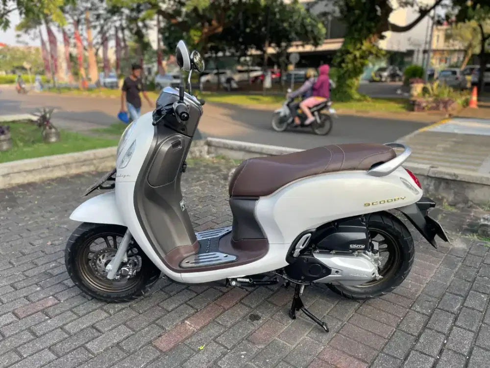Scoopy Prestige 2023 Pajak Panjang