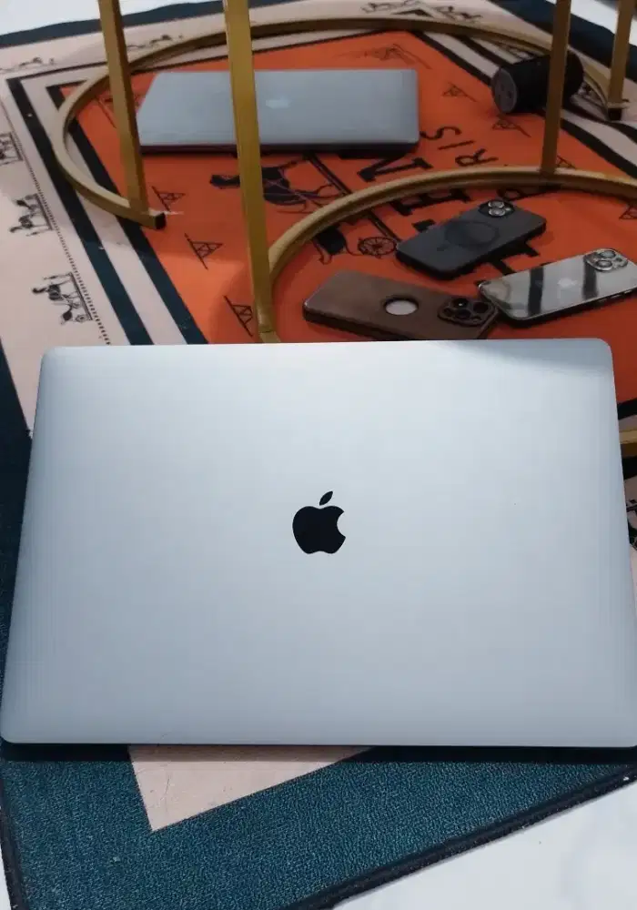 Macbook Pro 2019 16 Inc Ram 16/512Gb