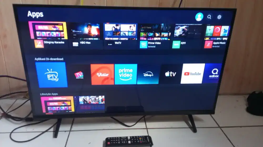 Tv led Samsung smart digital 32inchi likenew