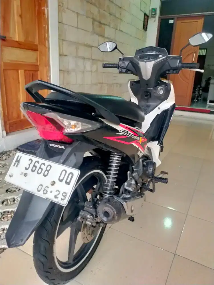 Supra X 125 PGM-FI