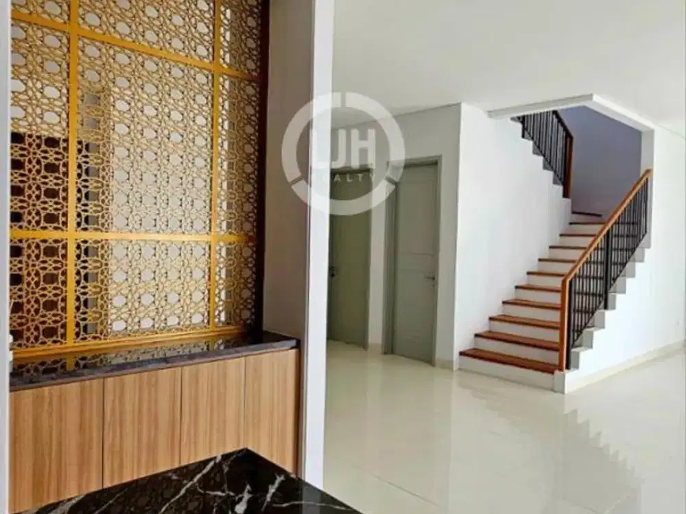 Rumah Semi Furnish di JGC Cluster Palm Spring, Cakung, Jakarta Timur
