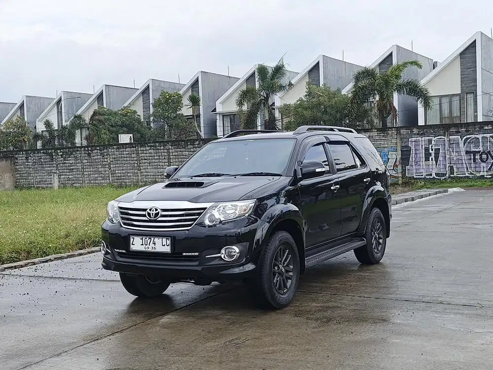 Fortuner G VNT Turbo 2015 Low KM DP MINIM